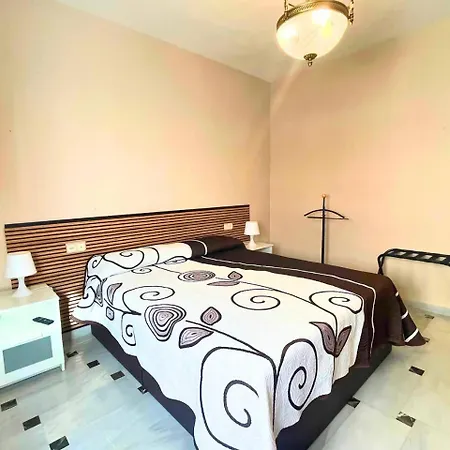 Piso En El Realejo 公寓 *